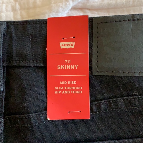 Levi Jeans - Picture 4 of 4